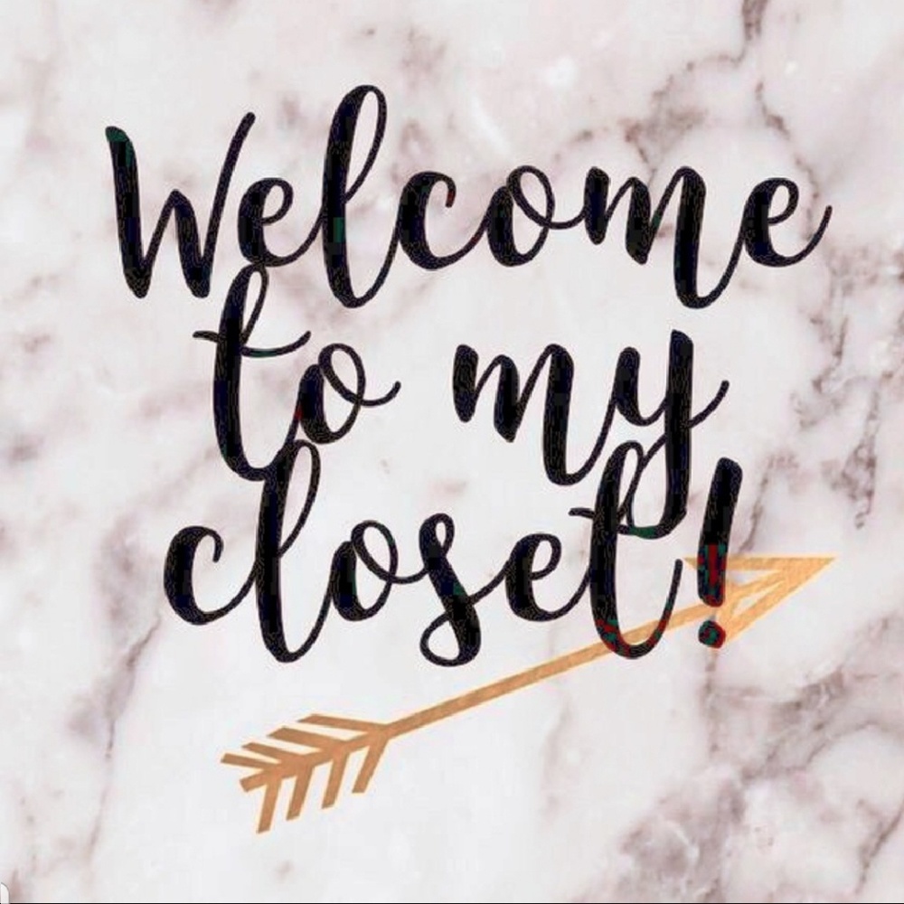 MAKE ME AN OFFER*Thank you for visiting my closet.